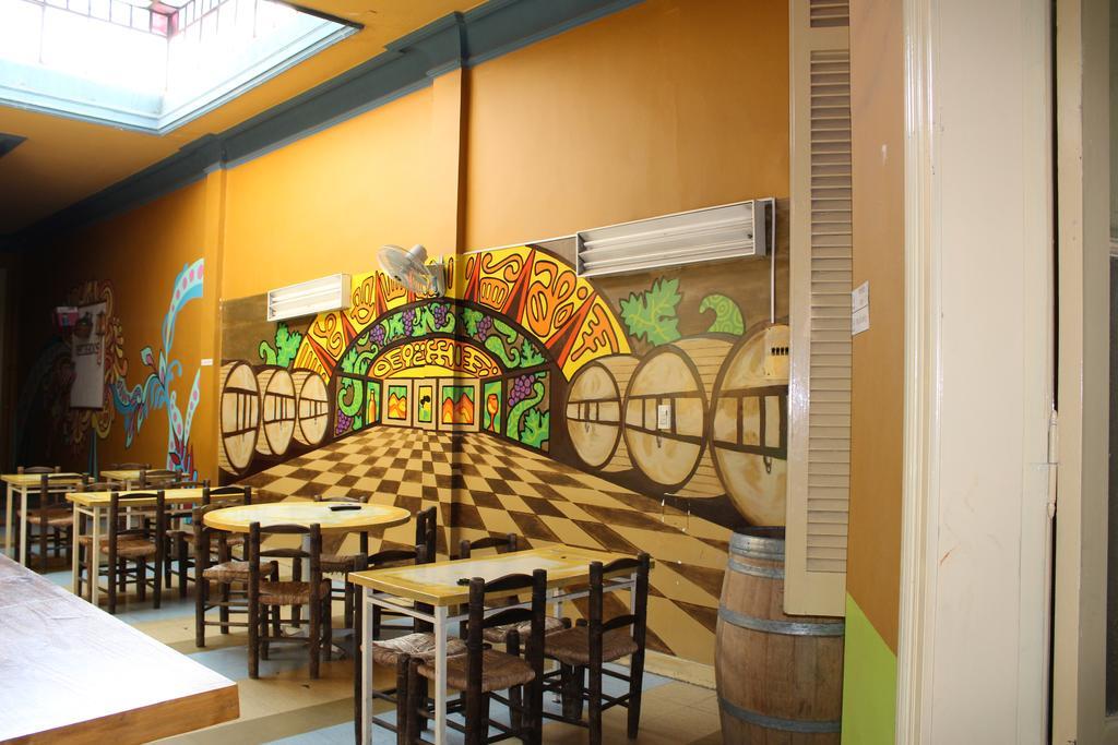 Malbec Hostel Central ميندوزا المظهر الخارجي الصورة