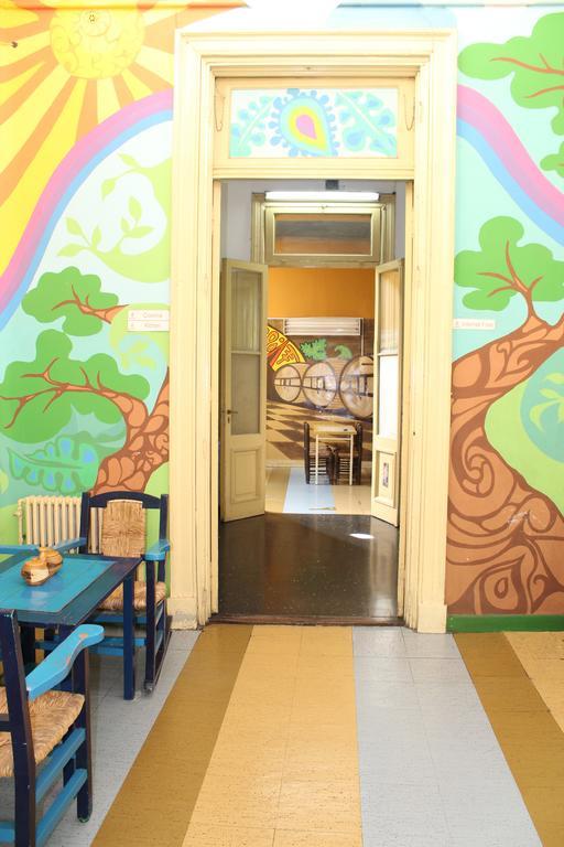Malbec Hostel Central ميندوزا المظهر الخارجي الصورة