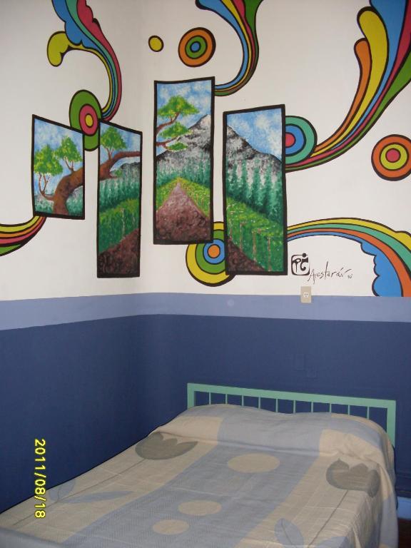 Malbec Hostel Central ميندوزا الغرفة الصورة